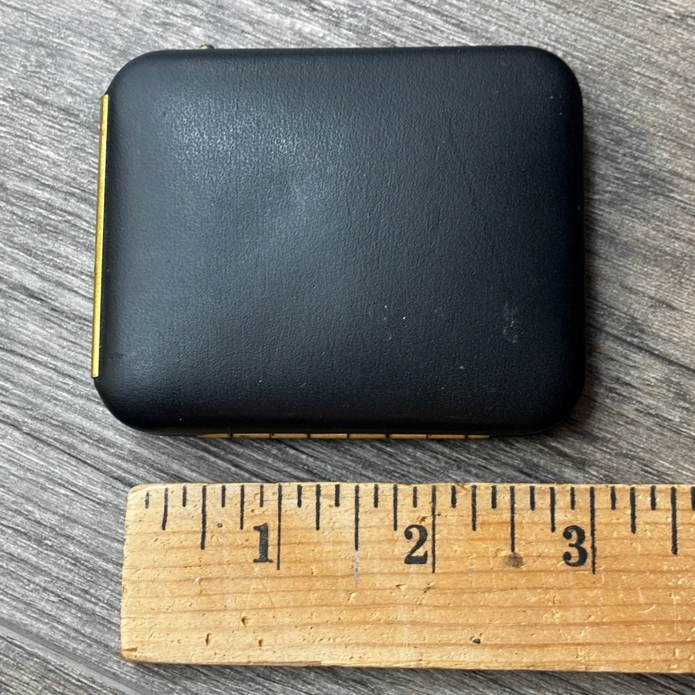 Vintage Millano Cowhide Black Leather 6-Hook Key Case Gold Tone Clamshell Wallet